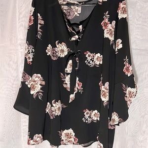 NWOT floral black top